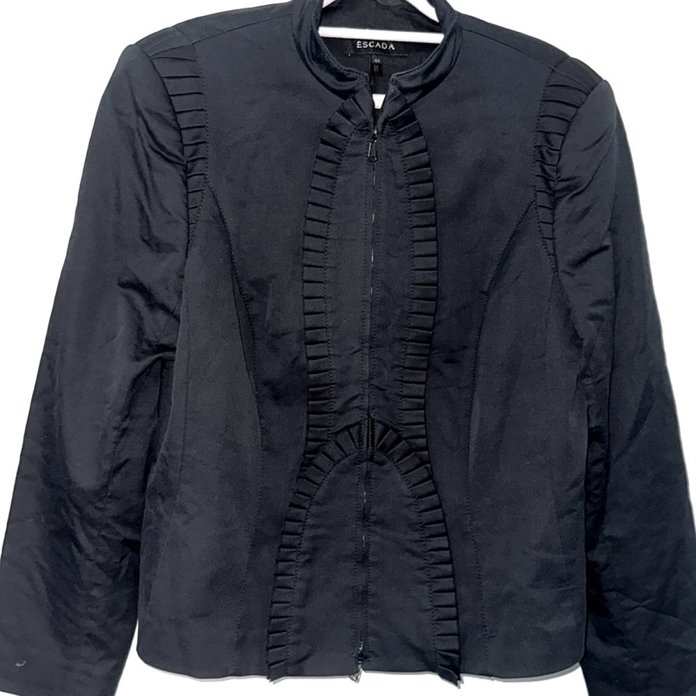Escada EUC Deep Blackish Blue Cotton Blazer w ruffle detail. Measurements below